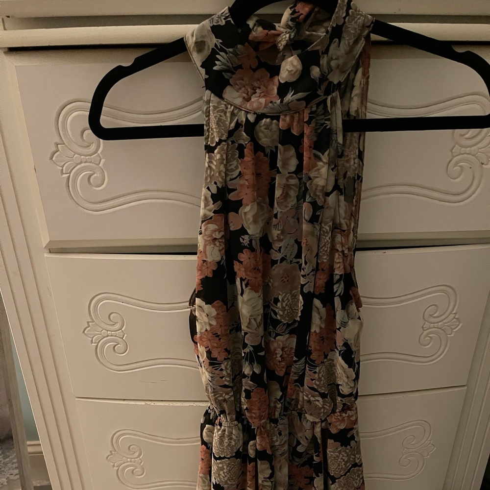 Turtle neck tie romper
